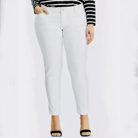 levi's 711 skinny white jeans